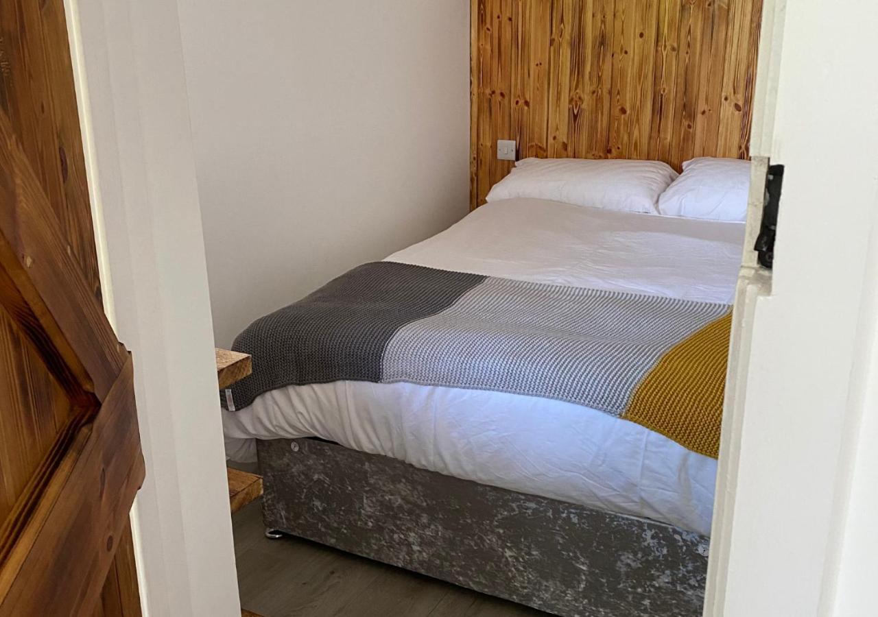 Minimoore Lodge. Perfect For Walkers, Cyclists And Surfers.